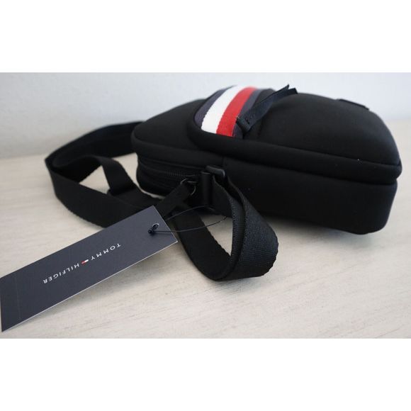 Tommy Hilfiger 69J8610 001 Unisex Sz Small Black Crossbody Camera Bag Purse - Picture 5 of 11